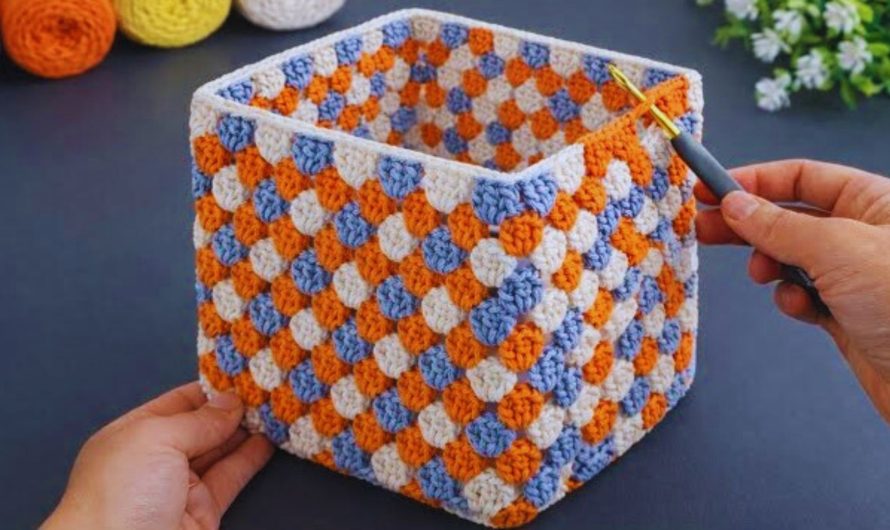 How to Make a Very Easy Crochet Box Holder with Three Colors