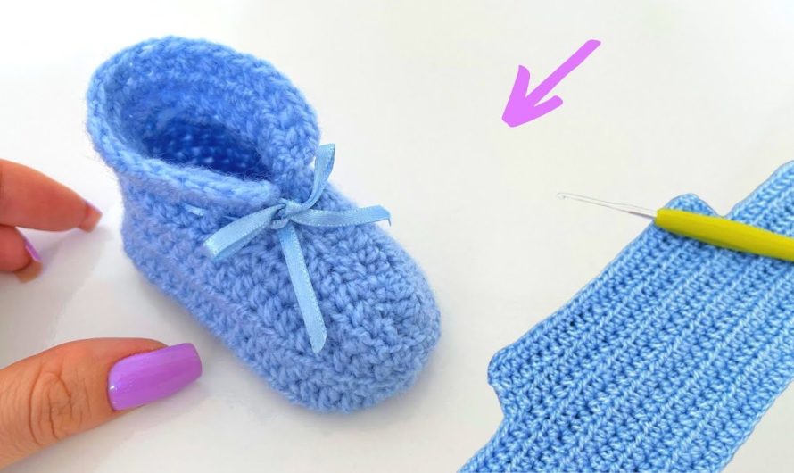 How to Crochet Easy and Quick Two-Color Baby Shoes in Blue: Step-by-Step Guide 👶💙🧶