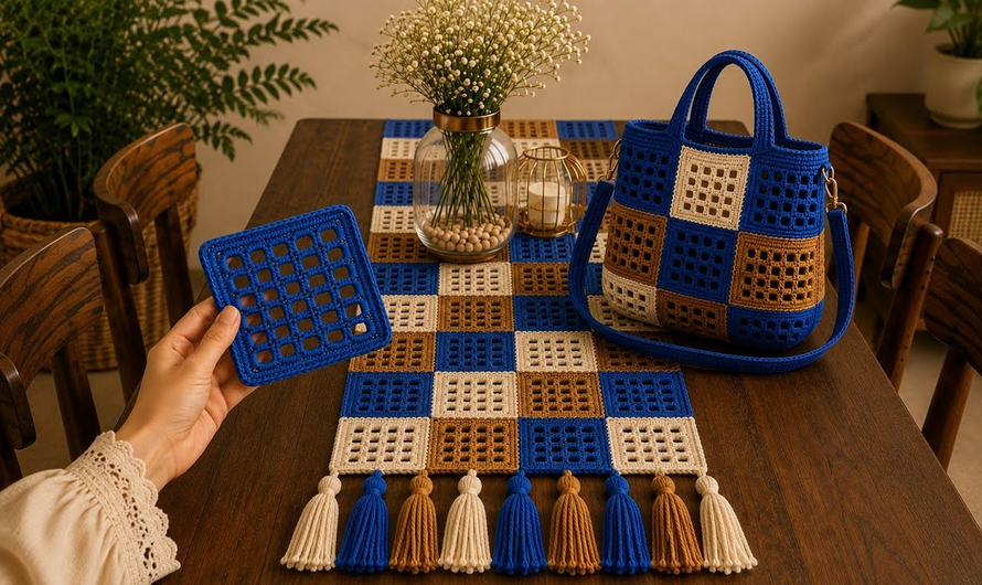 👜💕💖How to Crochet a Beautiful Lace Clutch Bag | Easy Step-by-Step