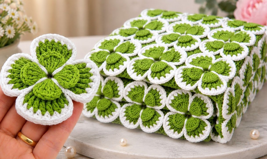 🍀✨How to Crochet Flower Tablecloth / Blanket😍
